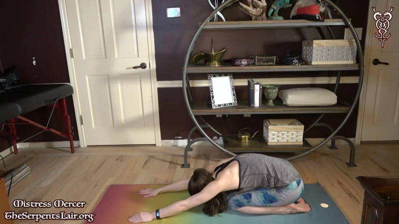 Mistress Mercer with Caught Playing during Yoga after Headstand Cumming HD  (2023 | Mp4)