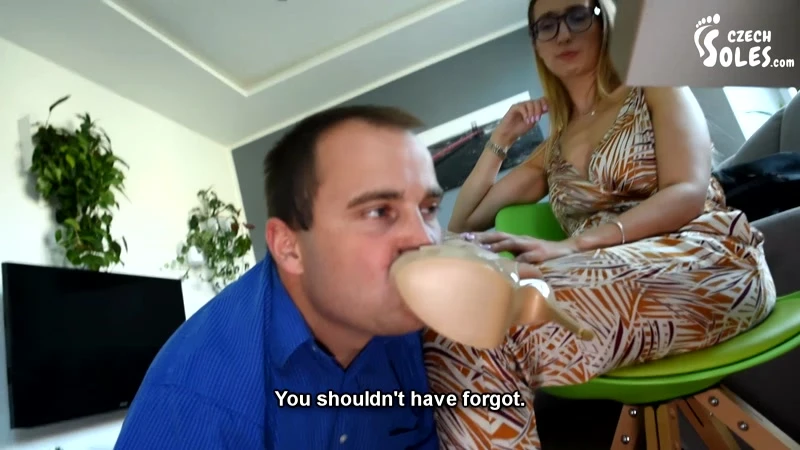 Bossy wife dominates her weak husband FullHD  Czech Soles (2022 | MPEG-4)