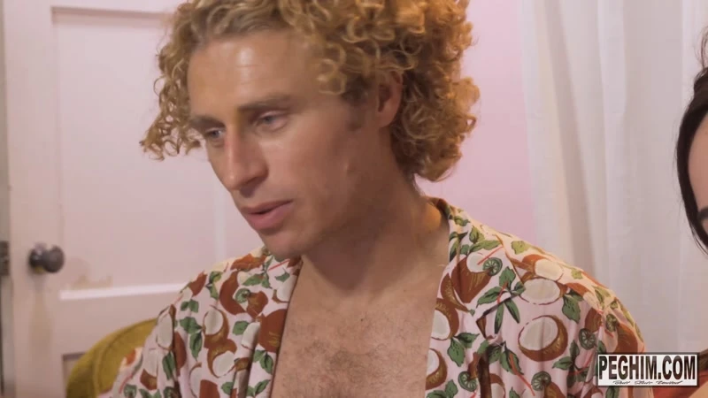 Boss Kim Blackmails Employee FullHD  (2022 | MPEG-4)