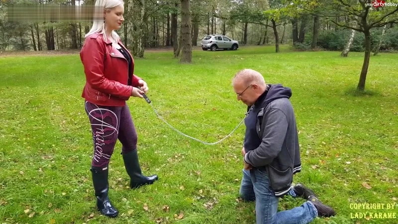 Ballbusting With Sexy Hunter Boots HD  (2022 | MPEG-4)