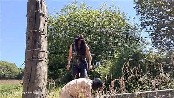 Playing In The Field with Mistress Black 69 FullHD  (2025 | MPEG-4)