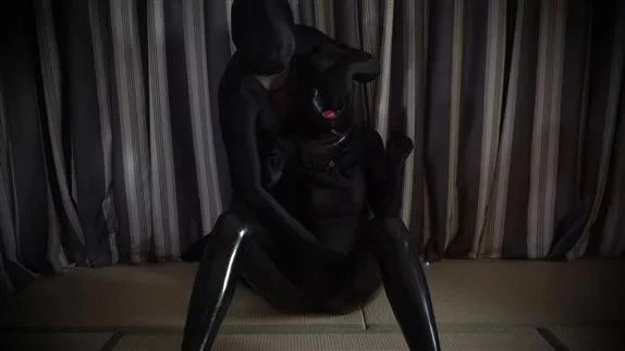 Latex Zentai breath control and footjob UltraHD/4K  (2025 | MPEG-4)