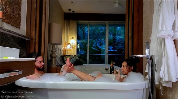 Lover's Night pt 1 with Empress Jennifer FullHD  (2025 | MPEG-4)