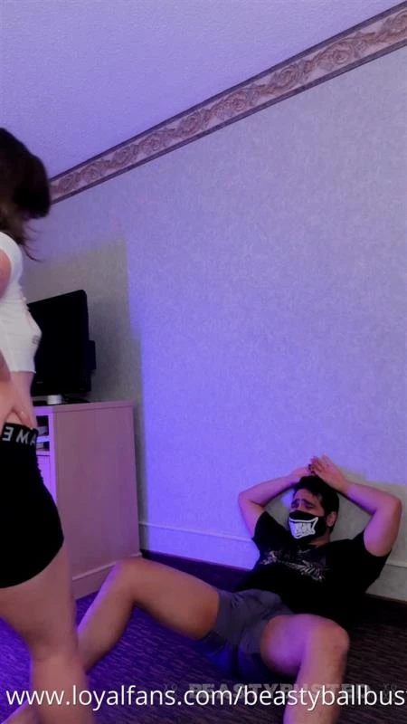 Stacey Barnes - Hotgatorade Is No Stranger To Busting Bal with Beasty Ballbusting SD (2025 | MPEG-4)