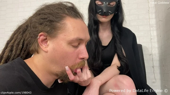 Hands worship with Yokai Goddess FullHD  (2025 | MPEG-4)