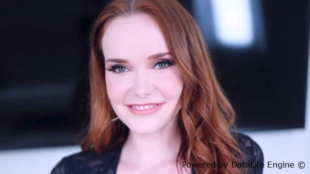 Chloe Foxxe - Chloe Foxxe's Fiery Red Locks Shine in Her Amateur Allure Debut FullHD  (2026 | MPEG-4)